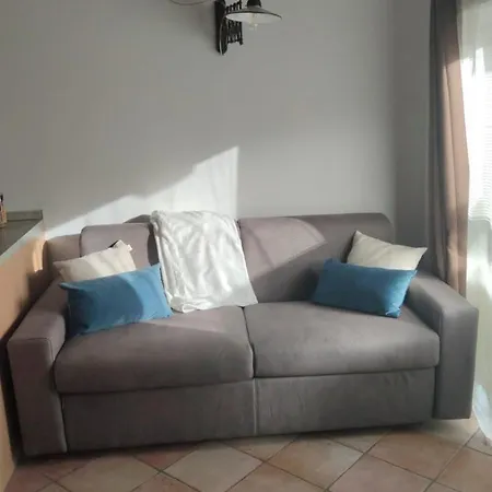 Apartment Bilocale Zona Centro 4-5 Posti E Garage